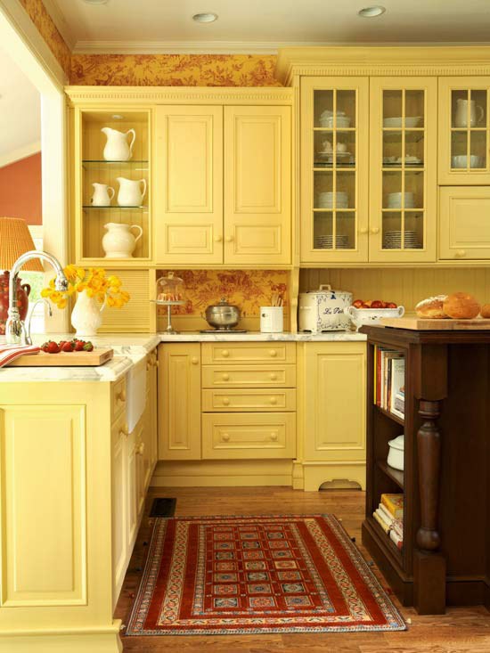 Желтый цвет в интерьере кухни 