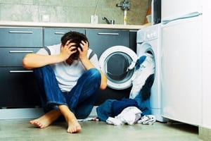 Почему стиральная машина набирает воду и сразу сливает
